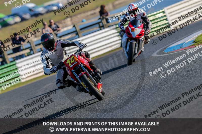 PJ Motorsport Photography 2018;enduro digital images;event digital images;eventdigitalimages;mallory park;mallory park photographs;mallory park trackday;mallory park trackday photographs;no limits trackdays;peter wileman photography;racing digital images;trackday digital images;trackday photos